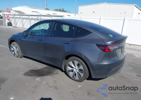 2023 Tesla Model Y Awd/Long Range Dual Motor All-Wheel Drive from USA, damaged, VIN 7SAYGAEE1PF769999